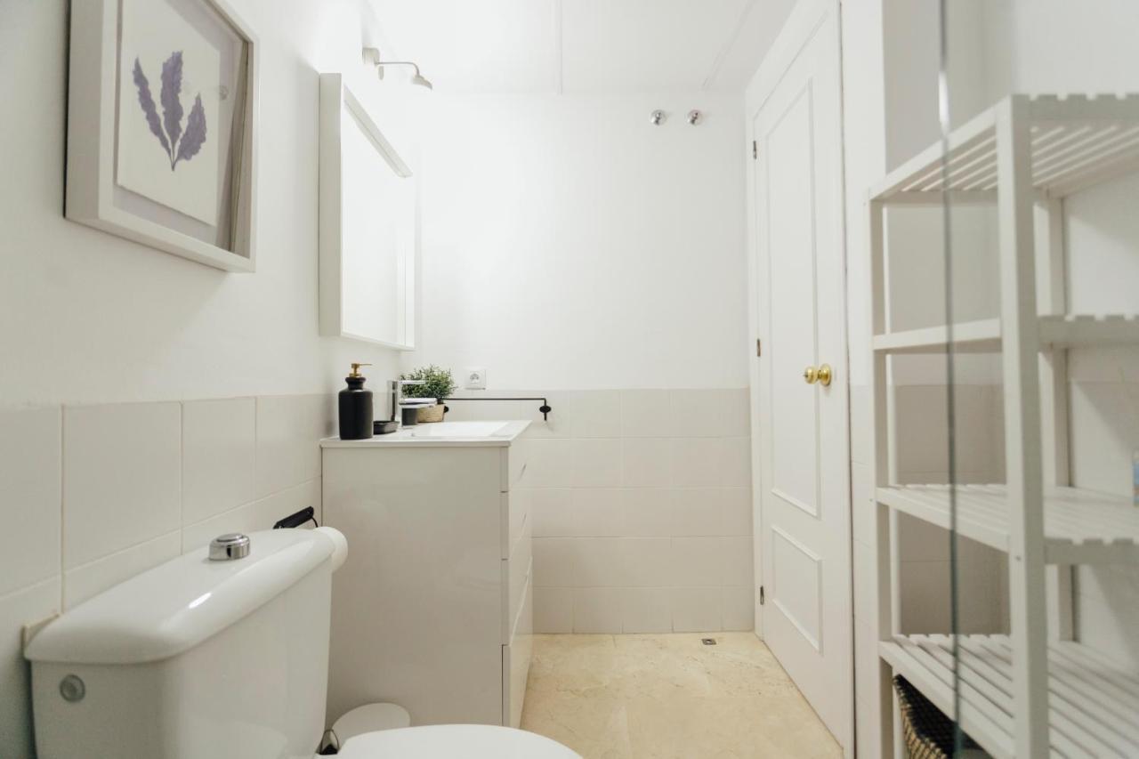 Apartment Reformed And Bright- 2bdr 1bth- Nervion