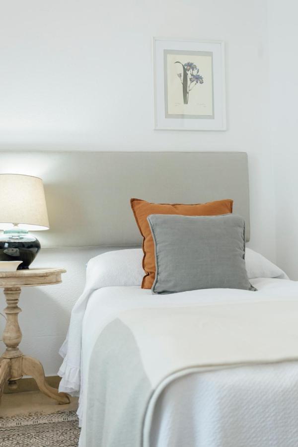 Reformed And Bright- 2bdr 1bth- Nervion Apartment Sevilla